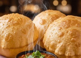 How to make soft bhature at home। रेस्टोरेंट जैसे भटूरे बनाने की विधि