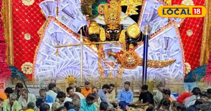 धन कुबेर निकला उदयपुर का यह मंदिर, श्रद्धालुओं ने चढ़ाए