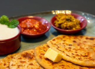 परफेक्ट और मुलायम आलू पराठा बनाने के आसान टिप्स