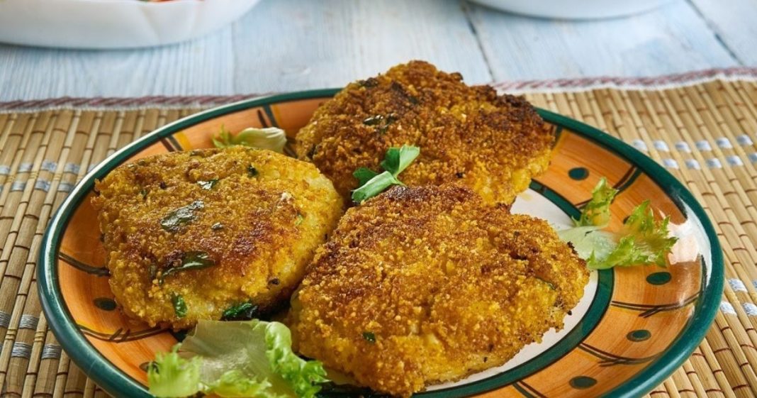 घर पर बनाएं कच्चे केले की टिक्की, जानें आसान और हेल्दी टिप्स