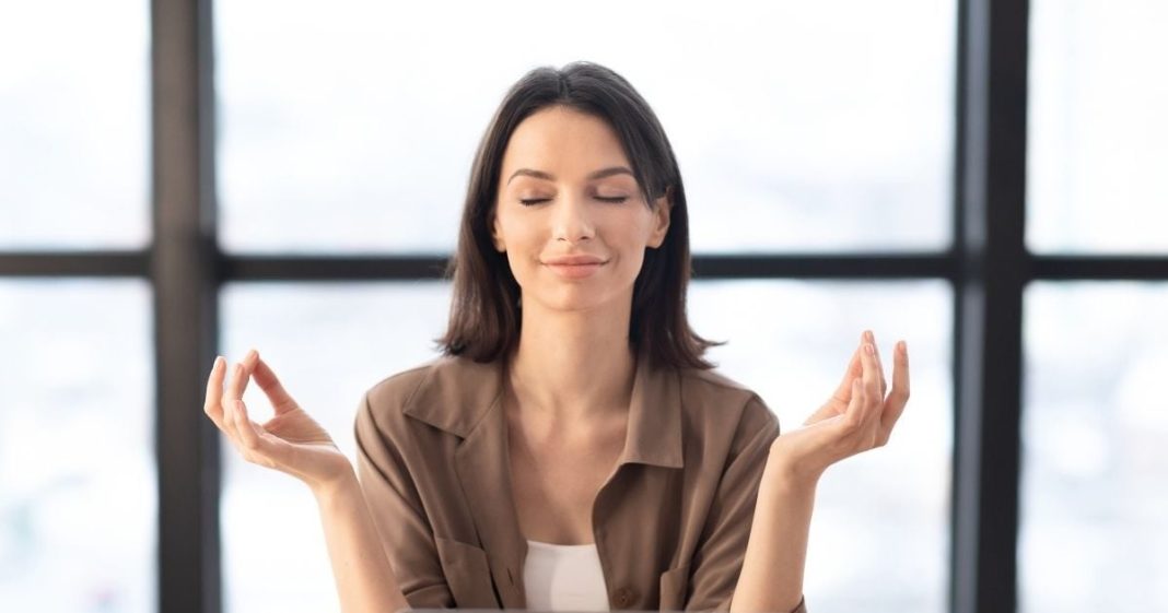 Micro Meditation Benefits। तनाव कम करने के आसान तरीके