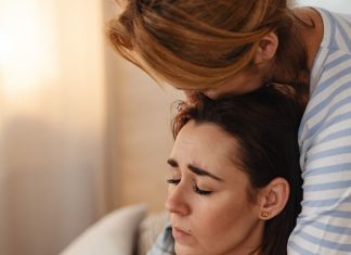 Moon in first house। भावुक और संवेदनशील बनाता है पहले घर का चंद्रमा