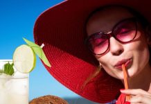 Coconut: क्या शुगर के मरीज कच्चा नारियल खा सकते हैं? 90% लोगों का होता है सवाल, एक्सपर्ट से दूर करें कंफ्यूजन