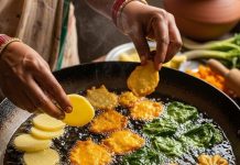Chhath Puja Recipe: छठ पूजा पर बनाए जाते हैं 5 बिहारी पारंपरिक पकौड़े, शुद्धता और सादगी के हैं प्रतीक, ये रही रेसिपी