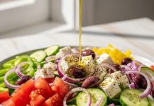 Greek Salad Recipe for weight loss। ग्रीक सलाद रेसिपी, वजन घटाने और हेल्दी लाइफस्टाइल के लिए लाभ