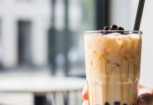 Bubble Tea or Boba Tea Health benefits। सेहत के लिए कितनी सुरक्षित है, डॉक्टर की राय