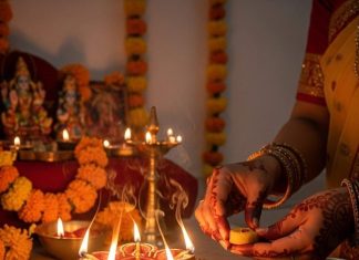 dhanteras 2025 yama deepam timing importance | dhanteras par yam ka deepak kaise jalayen | dhanteras par yam ka deepak jalane ki vidhi mantra | धनतेरस पर यम का दीया जलाने का मुहूर्त क्या है? जानें दीप जलाने की विधि और महत्व