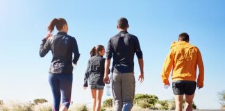 अल्ज़ाइमर होने से पहले इसे रोक सकते हैं आप, जानें कितने कदम पैदल चलने से होगा ये?