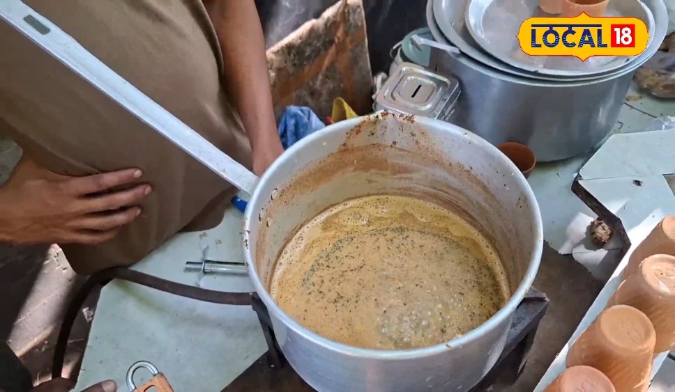 Top 5 Delhi chai stalls to enjoy tea in winter