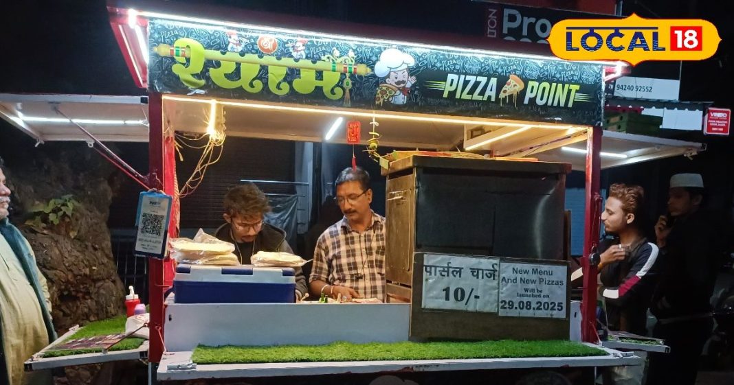 60 रुपये में पिज्जा! खंडवा के ऑटो पिज्जा किंग की रोचक कहानी, स्वाद के शौकीनों को बना लिया अपना दीवाना