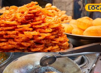 old delhi famous breakfast spots people come from far