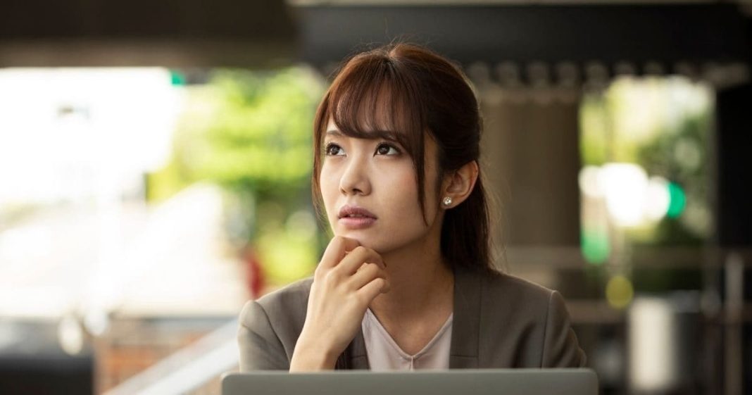 Mercury in tenth house effects। बुध के दोष दूर करने के उपाय