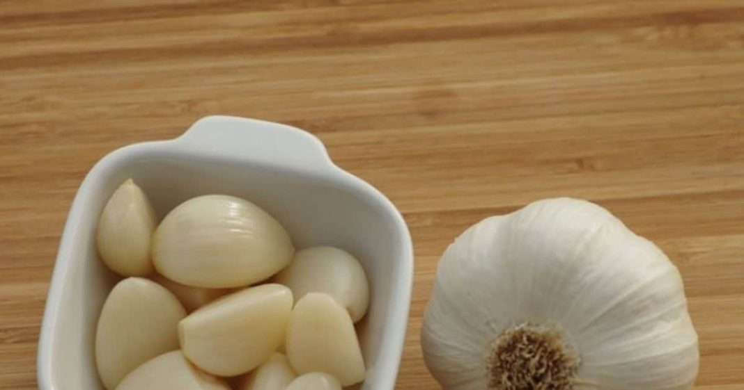 लहसुन खाने के फायदे: इम्यूनिटी, दिल, डायबिटीज और वजन घटाने में लाभ.
