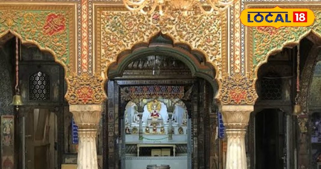 Purani Delhi 400 year old Kinari Bazaar Shwetambar Jain Temple history