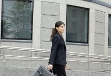 Chandra in Ninth House। नवम भाव में चंद्रमा, सौभाग्य या चुनौती?