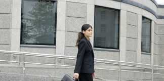 Chandra in Ninth House। नवम भाव में चंद्रमा, सौभाग्य या चुनौती?