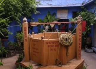 chandrakoop temple varanasi history | varanasi mysterious well predicts life and death | चंद्रकूप मंदिर का चमत्कारी कुआं! जिसमें झांककर होती है जीवन और मृत्यु की भविष्यवाणी