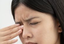 Which vitamin deficiency can cause eye problem: हेल्दी आंखों के लिए कौन सा विटामिन है जरूरी? किसकी कमी से आंखें होंगी खराब