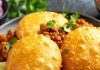 How to make perfect poori dough: पूड़ी के आटे में मिलाएं ये सफेद चीज, तलते वक्त नहीं सोखेंगी तेल