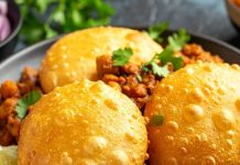 How to make perfect poori dough: पूड़ी के आटे में मिलाएं ये सफेद चीज, तलते वक्त नहीं सोखेंगी तेल