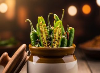 Green chilli pickle recipe। हरी मिर्च का अचार रेसिपी