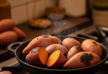 roasted sweet potato recipe। तवे पर शकरकंद भूनने का तरीका