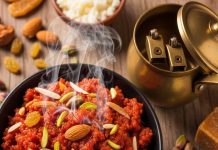 Gajar Halwa Recipe। कुकर में बिना चीनी के गाजर का हलवा