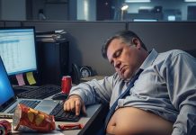 How Late Nights Shift cause obesity: नींद के कारण शरीर हो रहा मोटा
