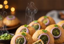 Palak Pyaaj Kachori Recipe। पालक प्याज कचौड़ी रेसिपी