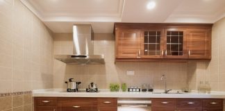 vastu tips for kitchen fix these things in your kitchen according to vastu shastra | सुख-शांति और समृद्धि के लिए किचन में आज ही फिक्स करें ये चीजें, वास्तु के ये छोटे से बदलाव दरिद्रता को करें दूर