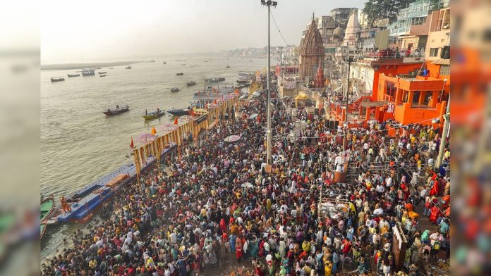 कार्तिक पूर्णिमा पर देश भर के गंगा घाटों से आई