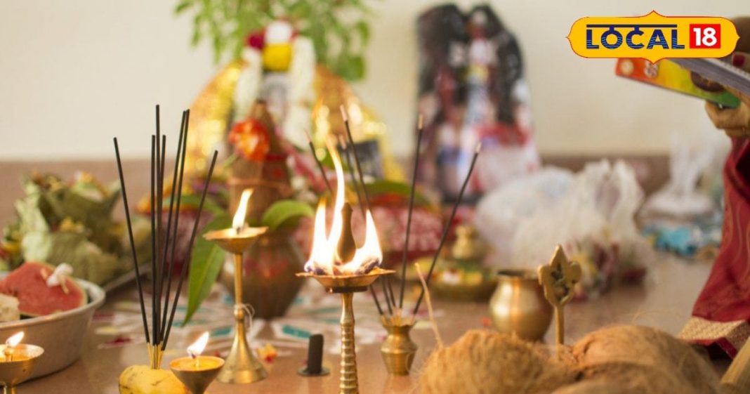 पूजा में अगरबत्ती जलाना शुभ होता है या अशुभ! क्या है धार्मिक मान्यता? उज्जैन के आचार्य से जानें जवाब