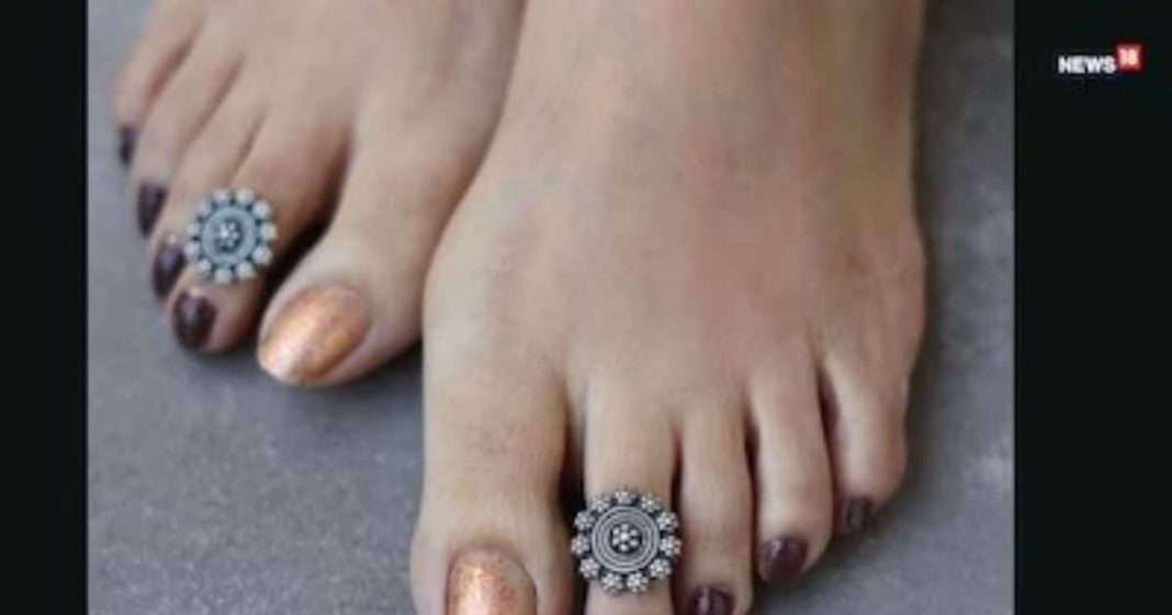 बिछिया पहनने के धार्मिक, सांस्कृतिक और वैज्ञानिक कारण व फायदे