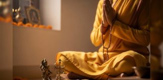 बृहस्पति जाप से करें गुरुवार की शुरुआत, जान लें सही नियम, बनी रहेगी कृपा