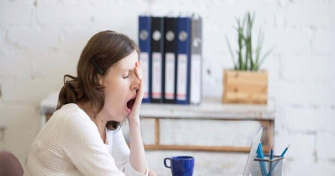 रात को नींद नहीं आती?…विटामिन डी की कमी हो सकती है बड़ी समस्या, एक्सपर्ट्स से जानें क्या हैं इसके लक्षण!