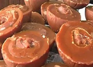 मिलावटी गुड़ से भर जाता है सर्दियों का बाजार, आप शुद्ध गुड़ को सूंघकर पहचान सकते हैं या देखकर? जानिए इसके राज