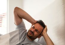 Headache In Morning : सुबह उठने पर होने वाले सिरदर्द को न करें इग्नोंर, आपके दिमाग पर पड़ सकता है इसका गंभीर प्रभाव!