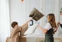 Effects of Saturn in third house। शनि के तीसरे भाव के प्रभाव