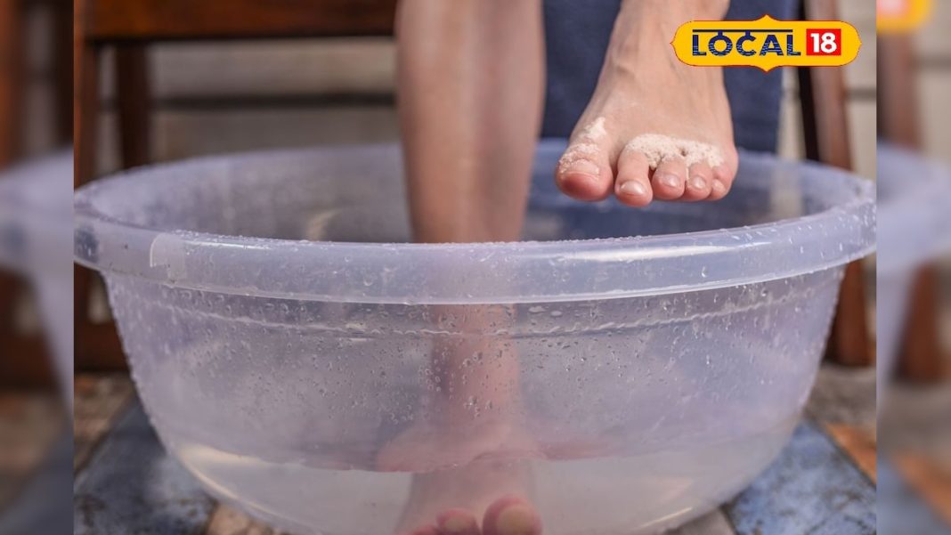 ठंड में हाथ-पैर बर्फ जैसे हो जाते हैं ठंडे? ट्राई करें 10 मिनट वाला ये पहाड़ी नुस्खा, फिर देखें कमाल