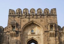 Bihar’s Most Thrilling Winter Picnic Spot: A Unique Journey of History, Courage, and Mystery, Located 1500 Feet Above Ground – Himachal Pradesh News