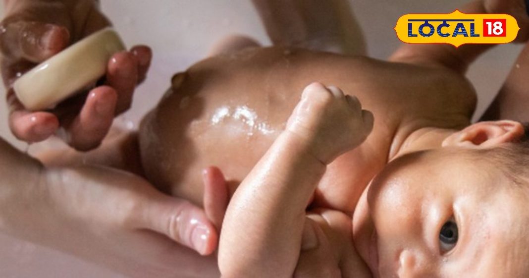 सर्दियों में नवजात बच्चे को नहलाने के लिए सिर्फ गर्म पानी काफी नहीं, ये चीजें डालने से ही भागेगी ठंड – Uttar Pradesh News