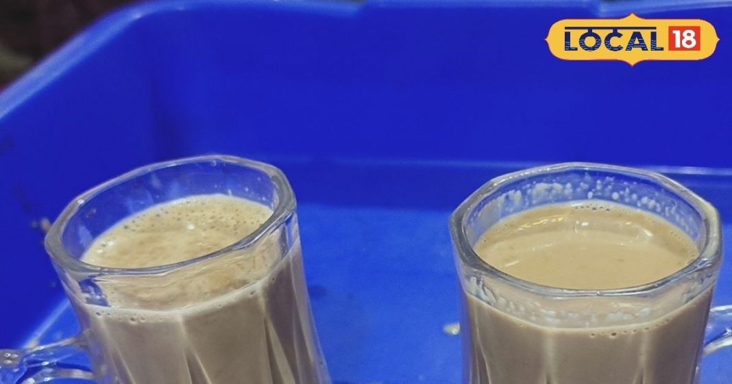 गुड़ की चाय का दीवाना हुआ गुमला, पुणे से आती सामग्री, नहीं पड़ता एक बूंद पानी, रोज 1 हजार कप की बिक्री