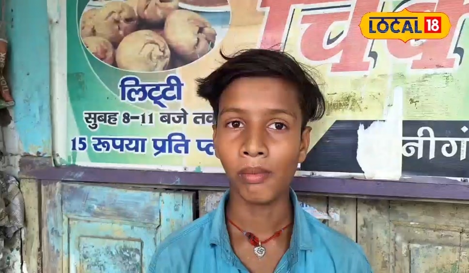 अररिया: रानीगंज बाजार में चीकू कुमार के समोसे स्वादिष्ट और लोकप्रिय