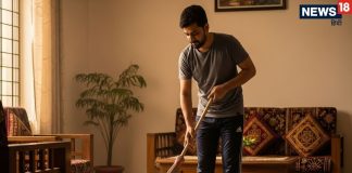 Is it auspicious or inauspicious for men to jhadu pocha home | पुरुषों का घर में झाड़ू-पोछा करना शुभ है या अशुभ, क्या माता लक्ष्मी हो जाती हैं नाराज? जानिए सच्चाई