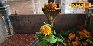 Khandit Shivalinga pooja unique story Streams of milk blood started flowing both side, सैनिकों ने किया वार, तो एक तरफ से दूध और दूसरी तरफ से निकलने लगा खून, रहस्यों से भरी खंडित शिवलिंग की कहानी