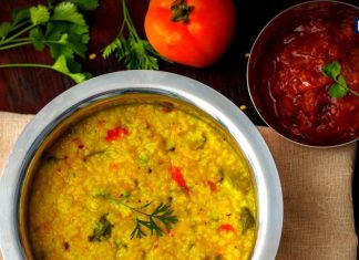 विंटर का कंफर्ट फूड यानी गर्मागर्म मसाला खिचड़ी! स्वाद के साथ शरीर को अंदर से दे गर्माहट, ये रही सिंपल रेसिपी