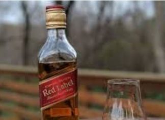 भारत में व्हिस्की प्रेमियों का दिल जीतने वाले स्कॉच ब्रांड, जानें कौन है टॉप पर