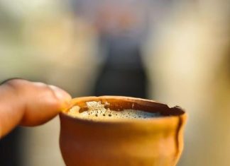 कुल्हड़ चाय का स्वाद और अनुभव क्यों है खास जानें इसके फायदे.