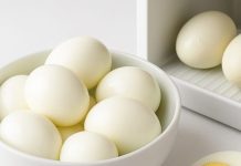 how to store boiled eggs safely fridge । उबले अंडे स्टोर करने का सही तरीका और कितने दिन तक सुरक्षित रहते हैं
