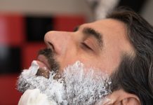 Should You Shave Daily in Winter Dermatologists Share Safe Grooming Advice | सर्दियों में रोज दाढ़ी बनाएं या नहीं जानें डॉक्टर की सलाह